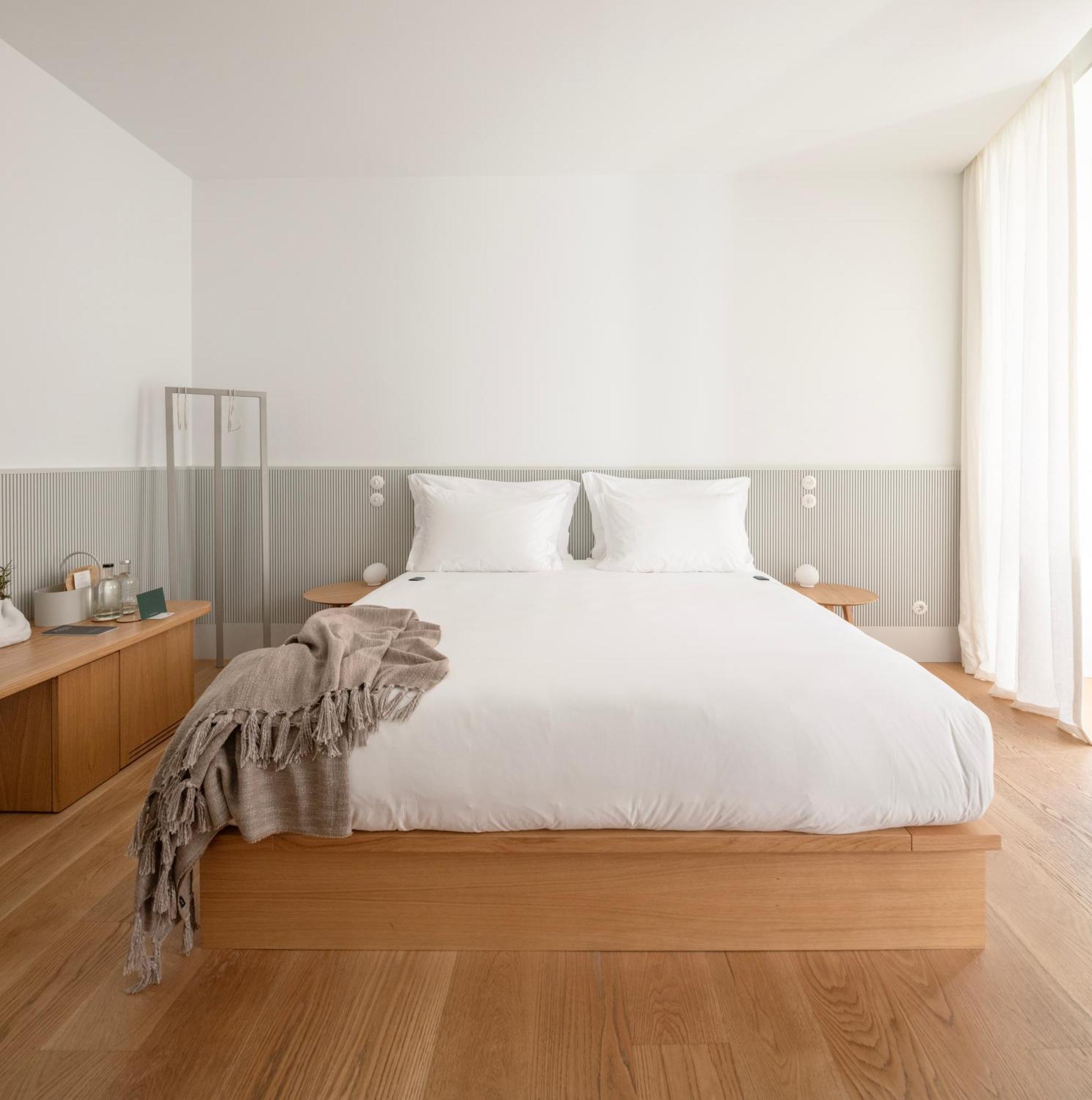 Montecarmo12 - Design Boutique Hotel ลิสบอน ภายนอก รูปภาพ